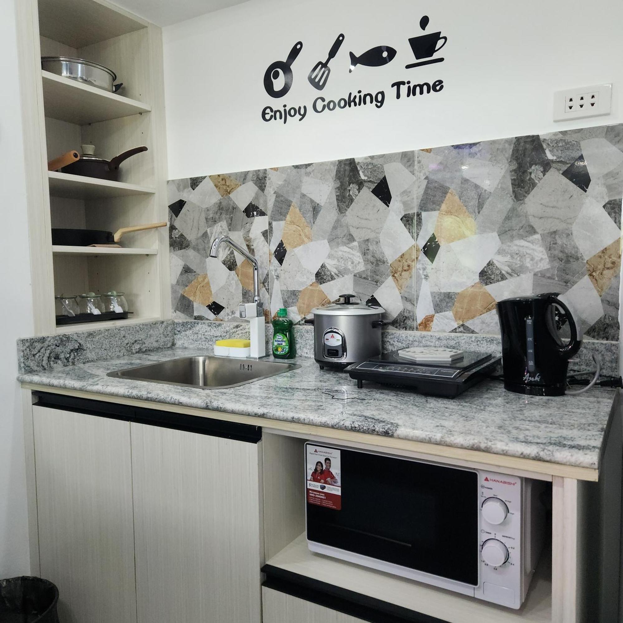 Condo Azur Suites B316 Near Airport, Netflix, Stylish, Cozy With Swimming Pool Lapu-Lapu City Exterior foto